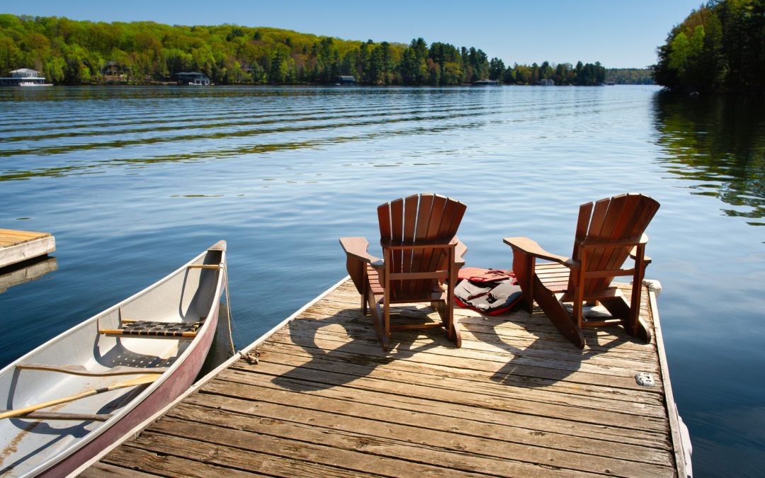4 Ways To Turn Your Dock into an Entertainment Space